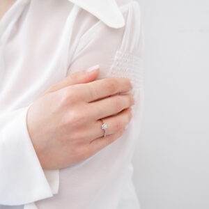 Anello Fiorellino con diamanti