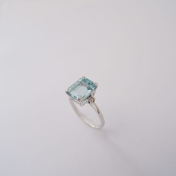 Anello Acquamarina e Diamanti - immagine 2