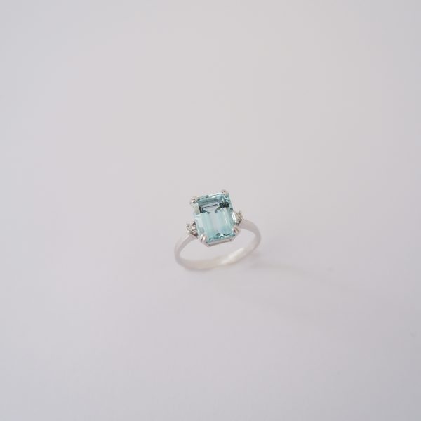 Anello Acquamarina e Diamanti