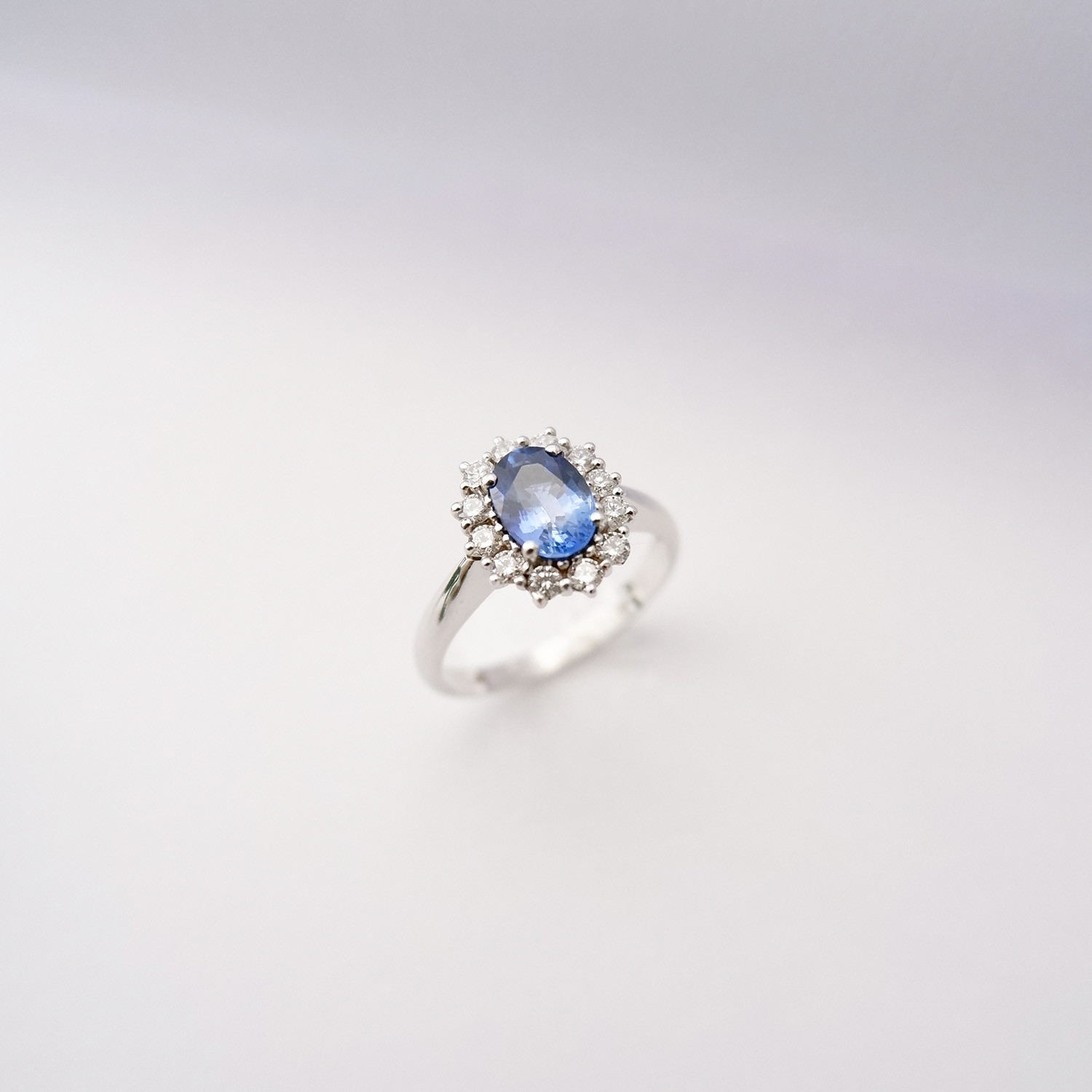 Anello Kate Zaffiro Blu Ceylon e Diamanti