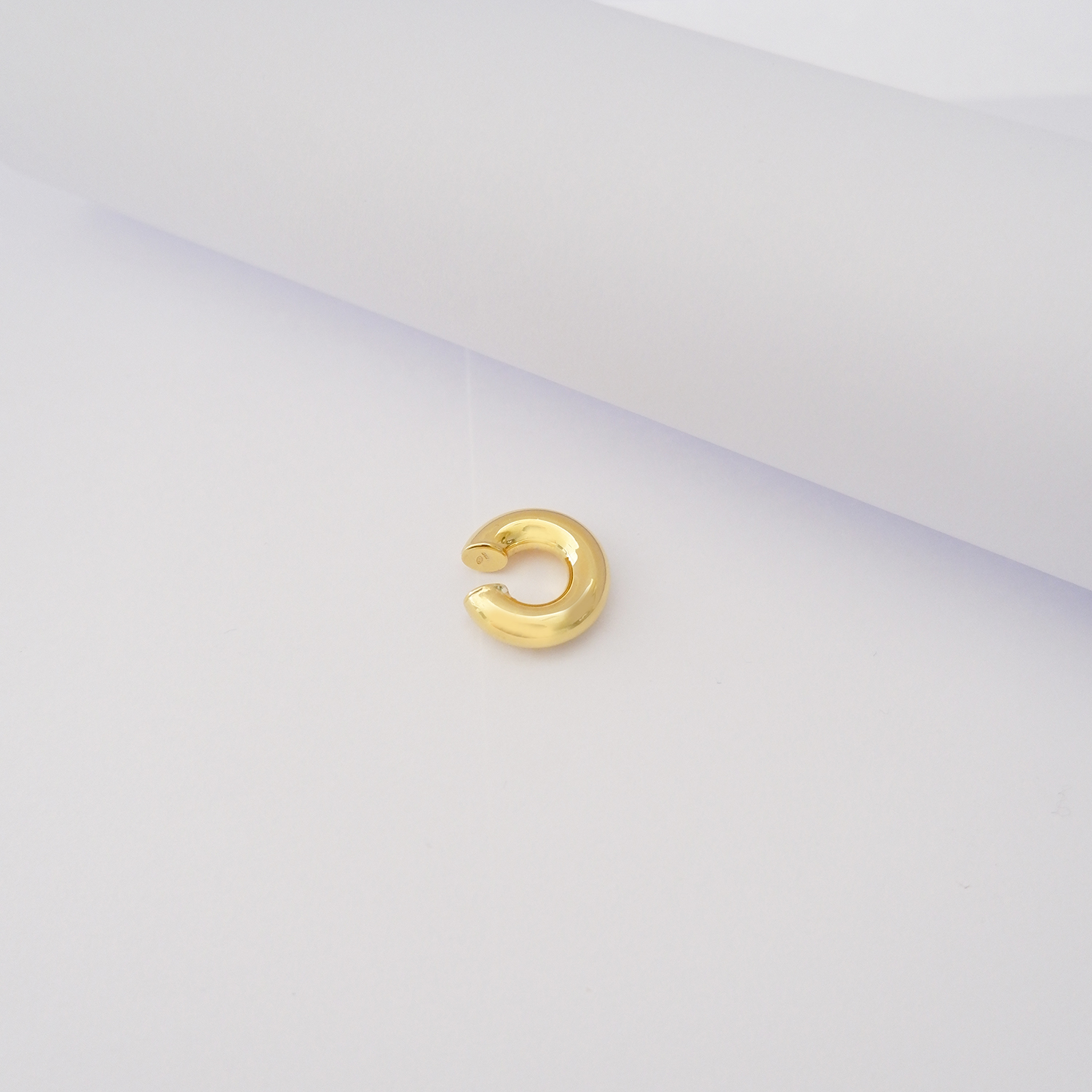 Ear Cuff Bombato Gold