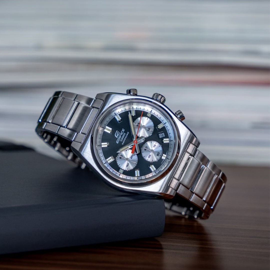 EDIFICE CHRONO – EFB-730D-1AV