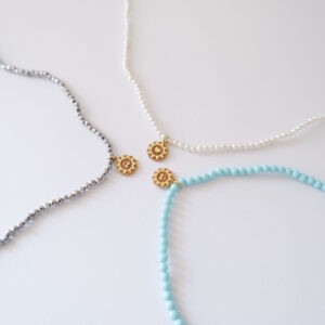 Filo Mini Presentosa 2 Cuori in oro 18kt e perline di Ematite