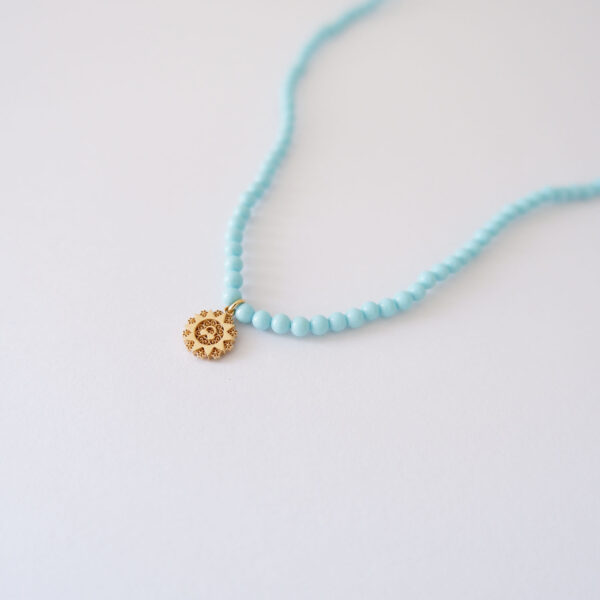Filo Mini Presentosa 2 Cuori in oro 18kt e perline di Turchese