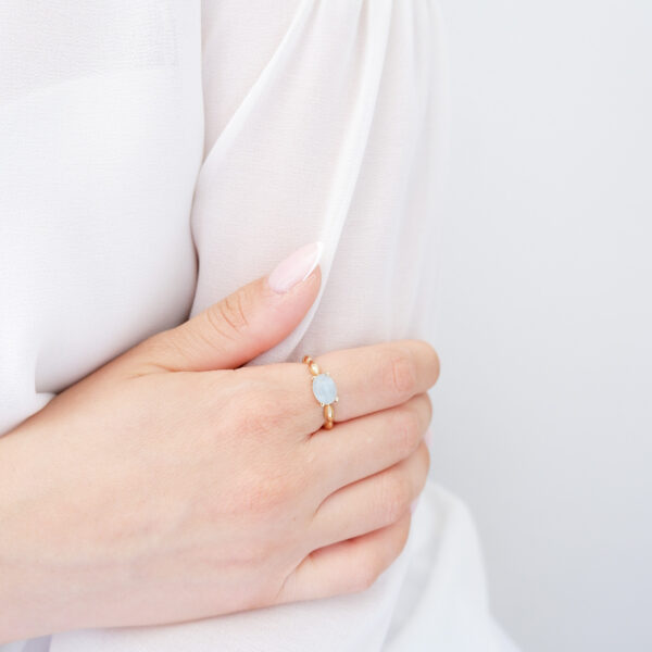Anello Topazio Milk in oro giallo18kt - immagine 3