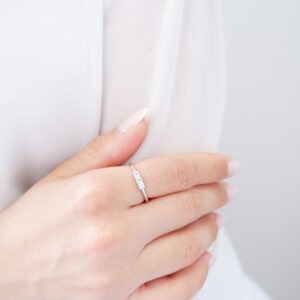 Anello Trilogy in oro bianco18kt e zirconi