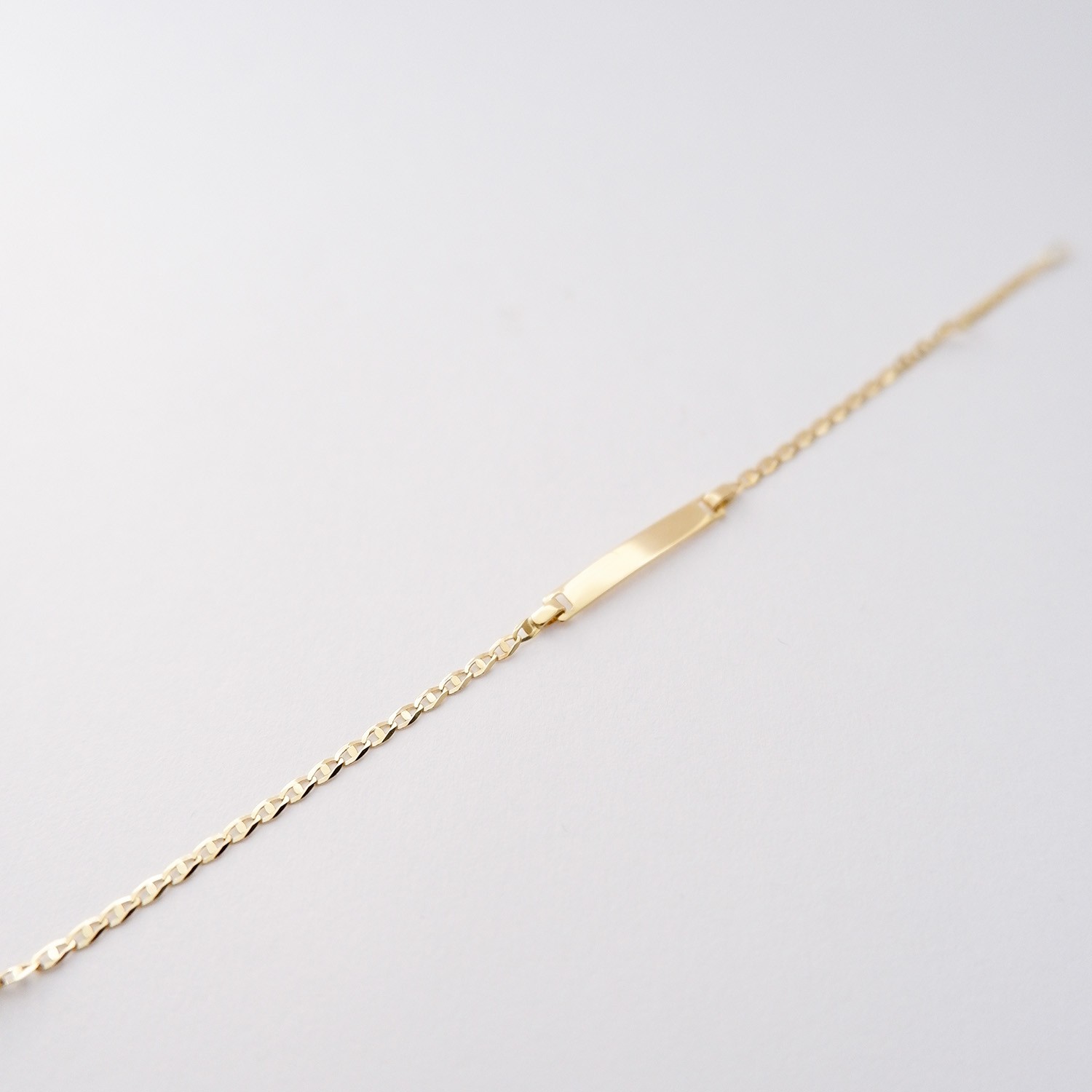 Bracciale Bimbo Targhetta in oro 18kt