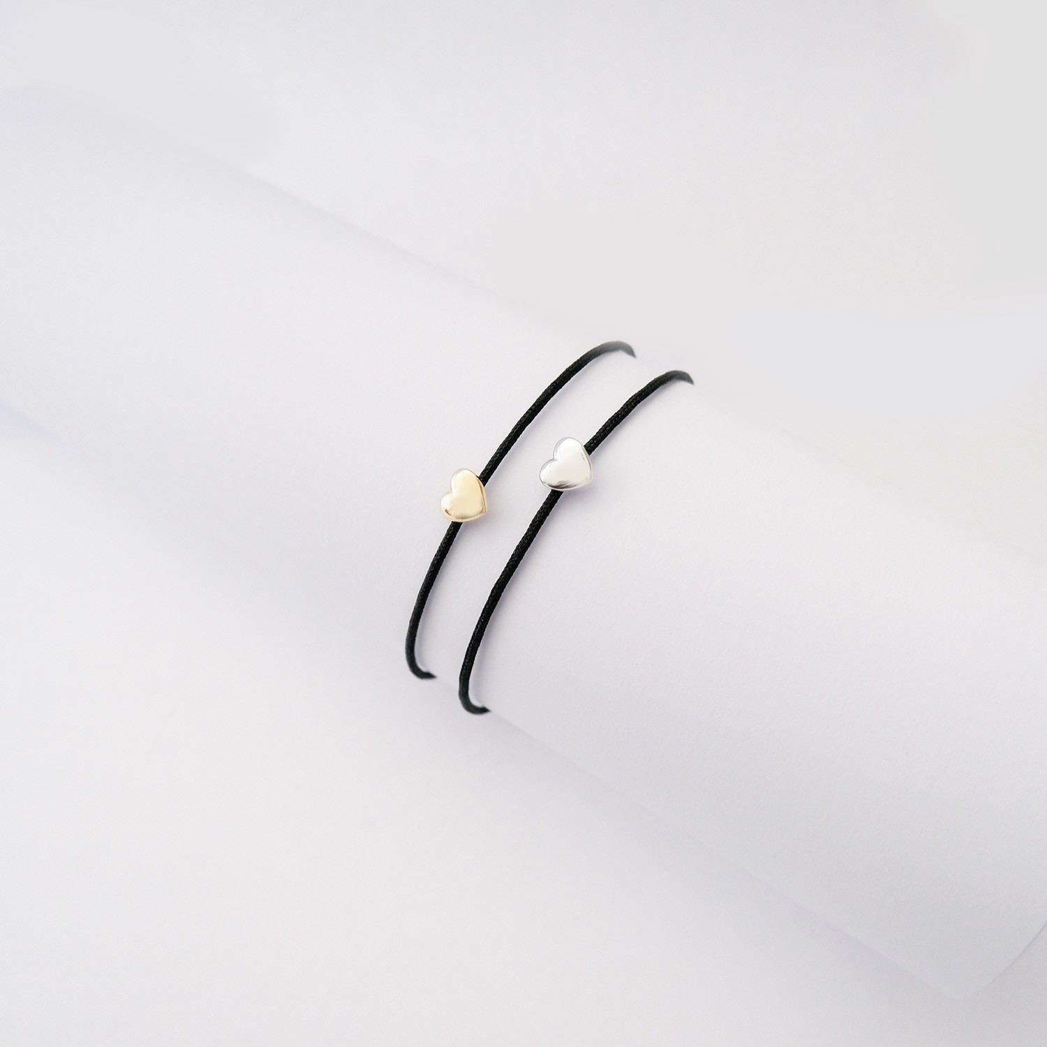 Bracciale Cuore in Argento925 dorato e Cordoncino nero