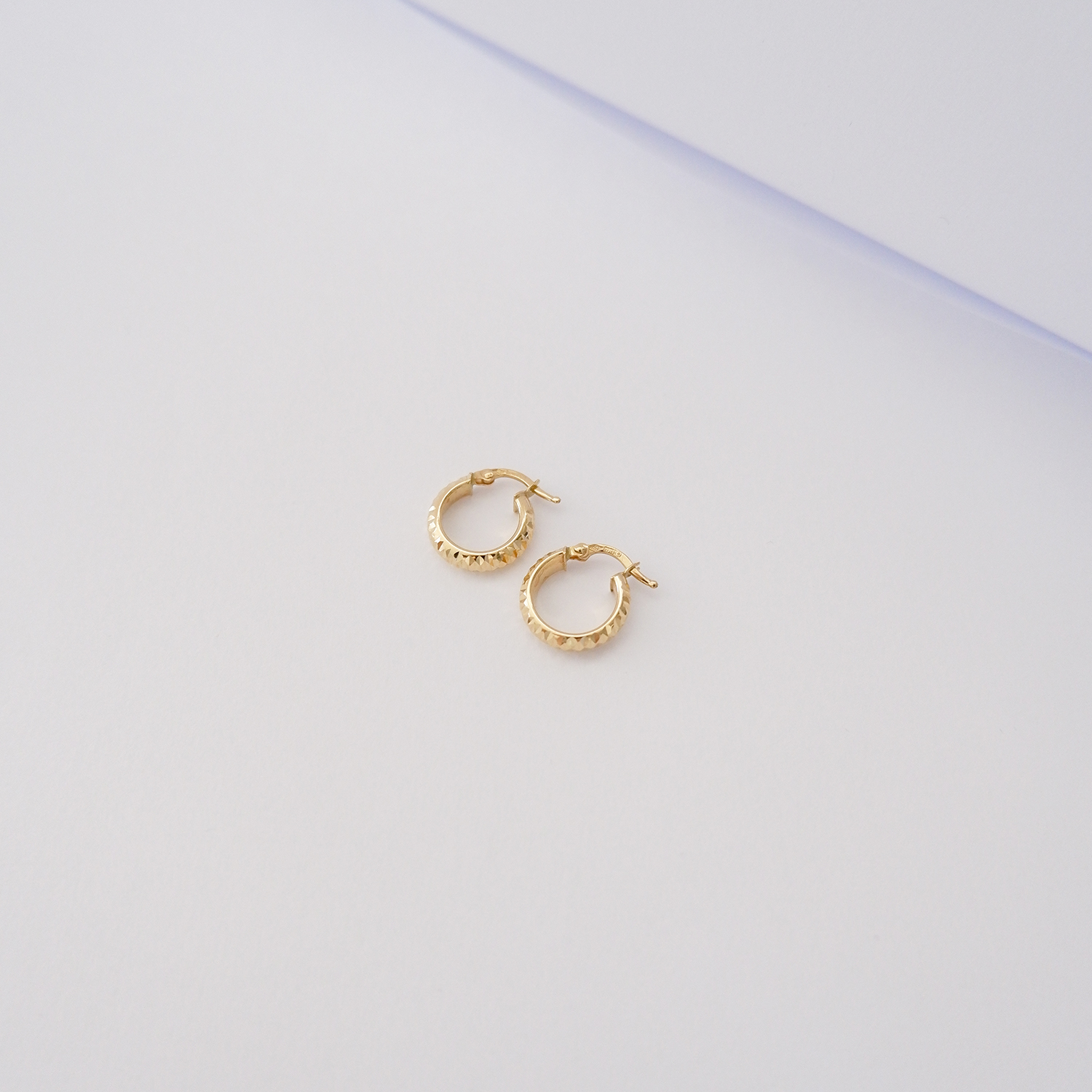 Orecchini a Cerchio in Oro Giallo 18Kt – Diamantato Piccolo